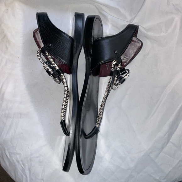 Coach Clarkson Leather Black White Snakeskin Print Thong Sandals size 9B - Picture 6 of 16